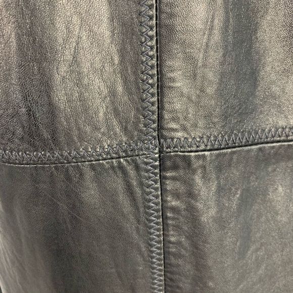Gruppo GFT Genuine Italian Leather Jacket - Picture 7 of 10